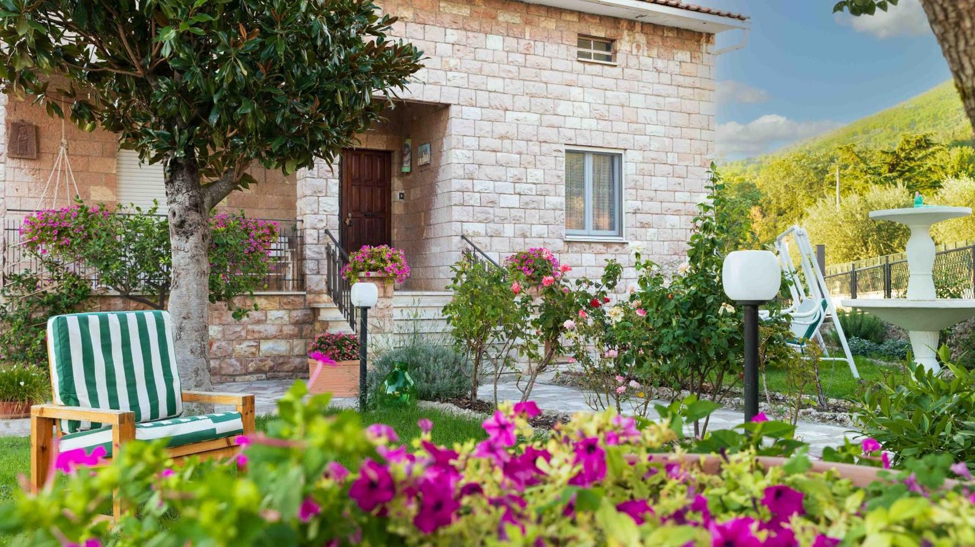 La Casa Dei Fiori Βίλα Ασίζη Εξωτερικό φωτογραφία